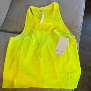 LIGHTWEIGHT stretch run LULULEMON Tank Top- Bright Yellow